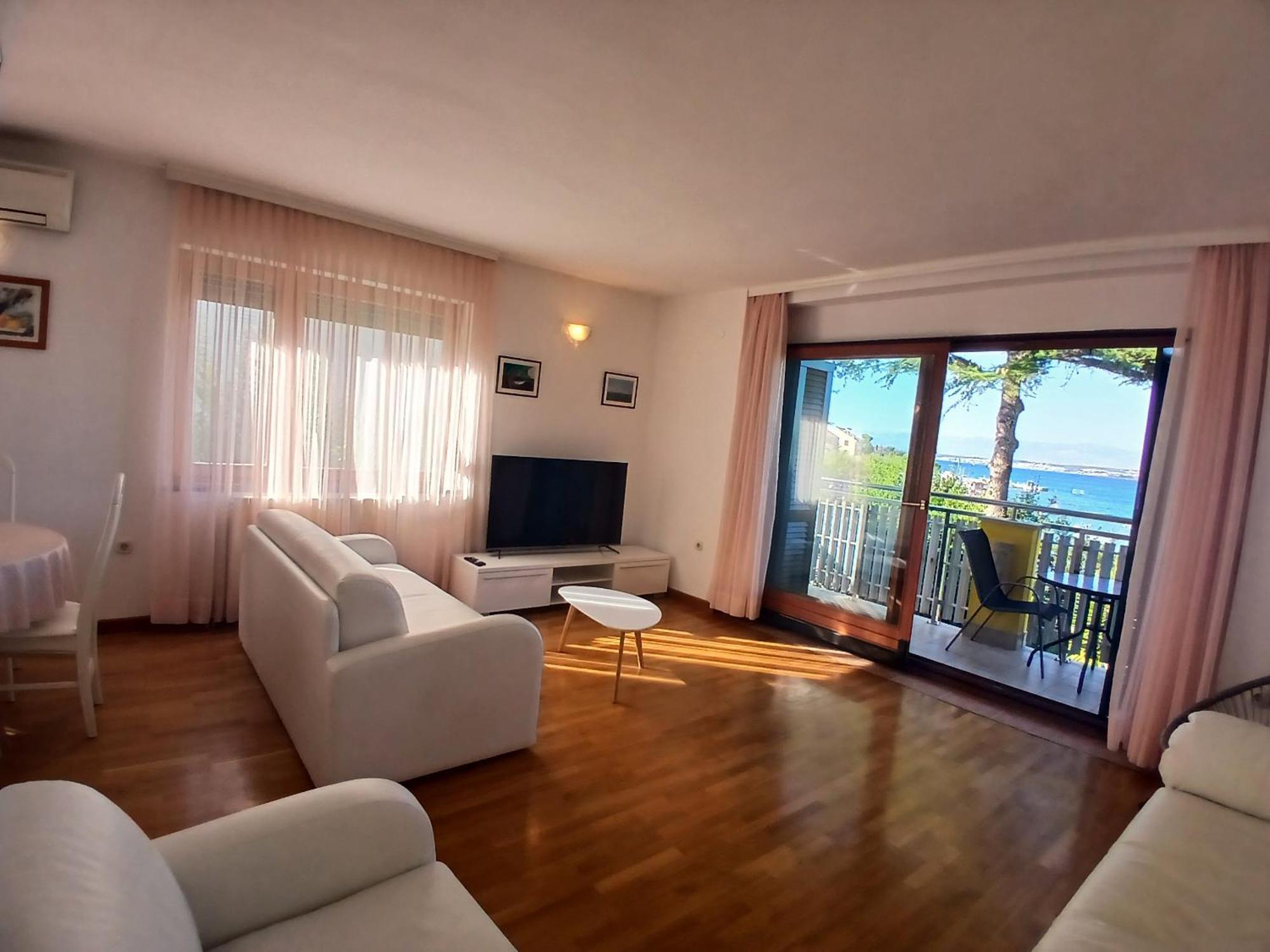Apartments Villa Eden Preko Ngoại thất bức ảnh